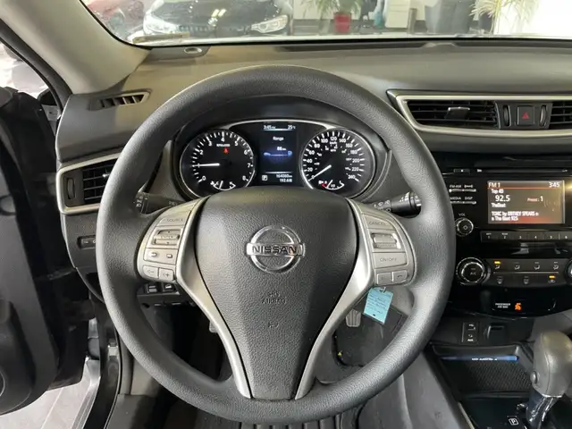 2016 Nissan Rogue S/SL/SV - Photo 15