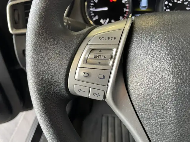 2016 Nissan Rogue S/SL/SV - Photo 17
