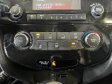 2016 Nissan Rogue S/SL/SV - Photo 22