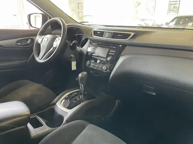2016 Nissan Rogue S/SL/SV - Photo 27
