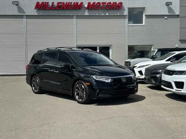 2022 Honda Odyssey TOURING/NAVI/DVD PKG/B.CAM/SUNROOF/8.PASS/FIN