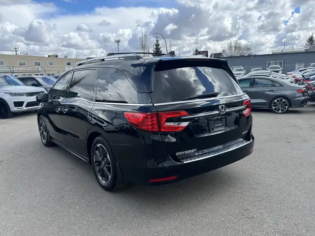 2022 Honda Odyssey TOURING/NAVI/DVD PKG/B.CAM/SUNROOF/8.PASS/FIN - Photo 15