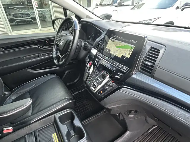 2022 Honda Odyssey TOURING/NAVI/DVD PKG/B.CAM/SUNROOF/8.PASS/FIN - Photo 46