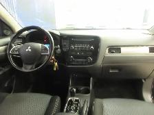 MITSUBISHI OUTLANDER 2015 ES AWD SIEGES CHAUFFANT BLUETOOTH SEUL - Photo 17