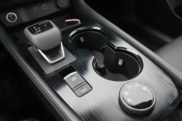 2023 Nissan Rogue - Photo 22