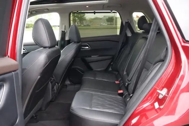 2023 Nissan Rogue - Photo 26