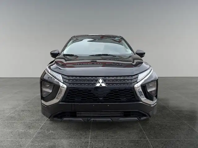 2022 Mitsubishi Eclipse Cross ES - Photo 2