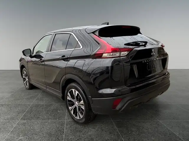 2022 Mitsubishi Eclipse Cross ES - Photo 10