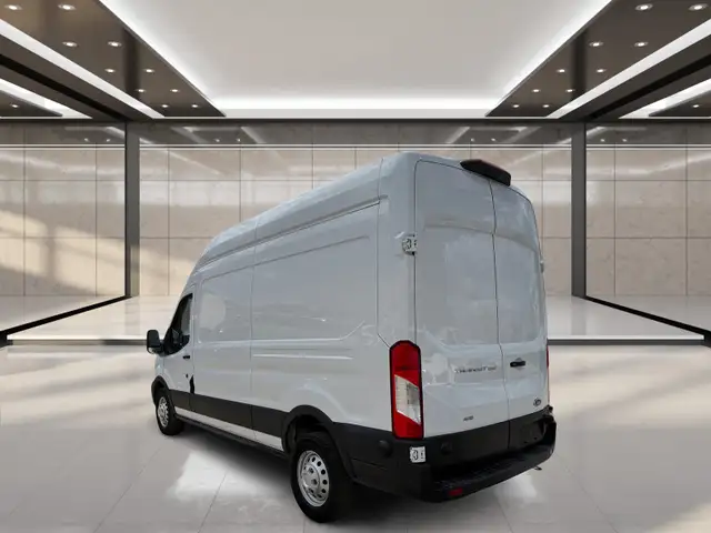 2025 Ford Transit T-250 148' Hi Rf 9070 GVWR AWD - Photo 5