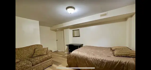 Furnished large bright room Single male $890 m all utilities - Photo 3
