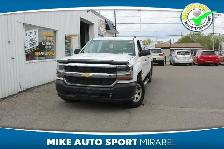 Chevrolet Silverado 1500 Camion de travail cabine multiplace 153