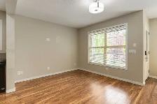 Townhomes with In Suite Laundry - West Townes - House for Rent C - Photo 6