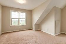 Townhomes with In Suite Laundry - West Townes - House for Rent C - Photo 12