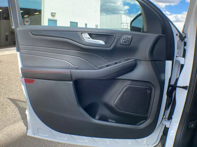 2022 Ford Escape SEL AWD 302A - Photo 18