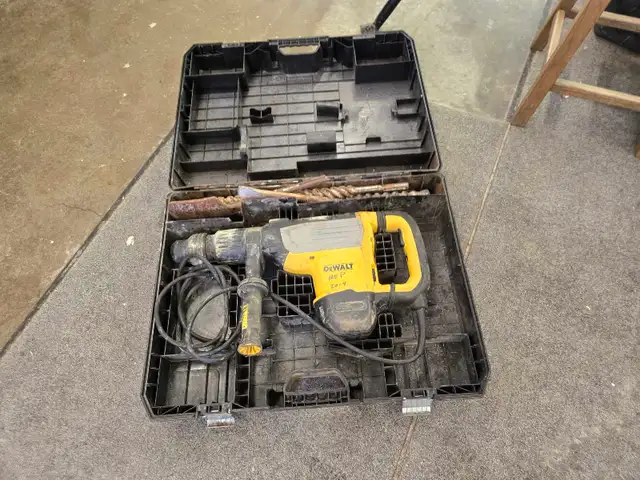 DeWalt large hammer drill bits extra