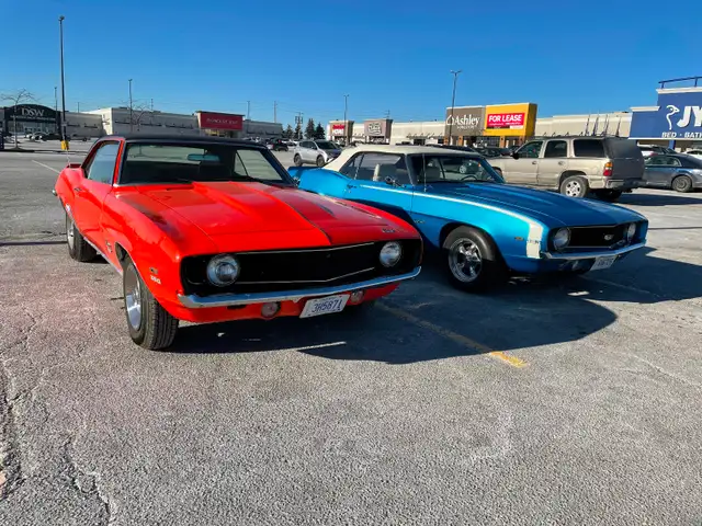 Classic cars hauling