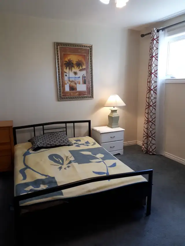 First flr furnished room for rent, large, bright, Port Union&401 - Photo 5