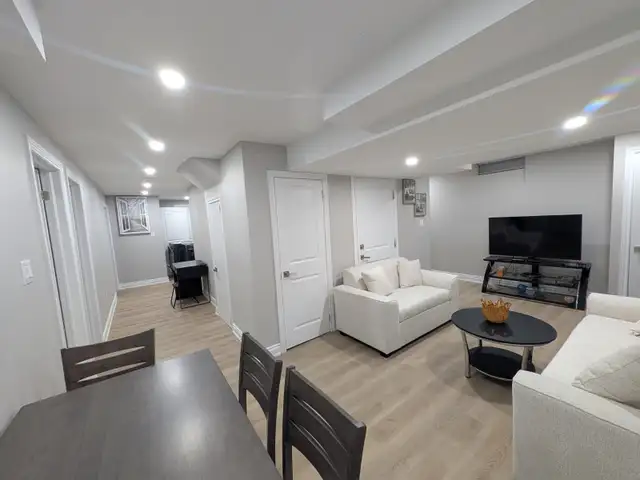 Furnished New Private Room for Rent in Mississauga - Photo 5