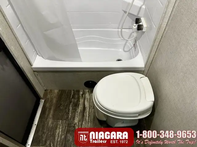 2020 STARCRAFT AUTUMN RIDGE 27BHS Travel Trailer - Photo 21