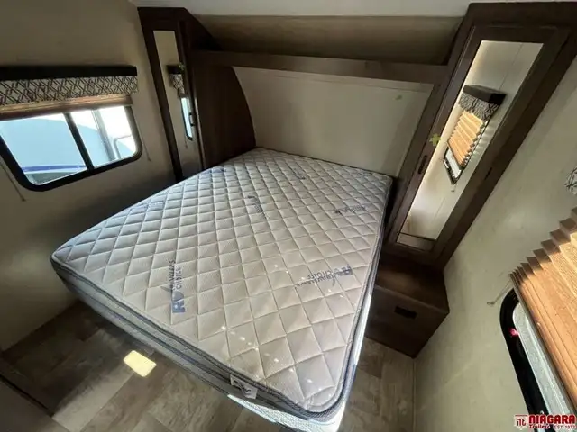 2017 K-Z INC. CONNECT 241RLK Travel Trailer - Photo 21
