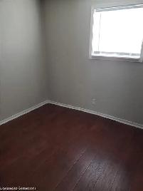 Hamilton East 3 Bed Room in main floor $1695.00   60% utilities - Photo 3