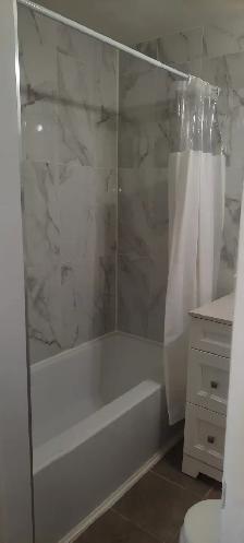 Hamilton East 3 Bed Room in main floor $1695.00   60% utilities - Photo 9