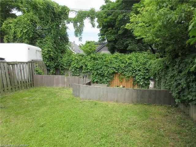 Hamilton East 3 Bed Room in main floor $1695.00   60% utilities - Photo 10