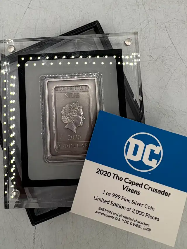 2020 Batman 1oz .999 Silver Coins ( Caped Crusader Collection ) - Photo 7