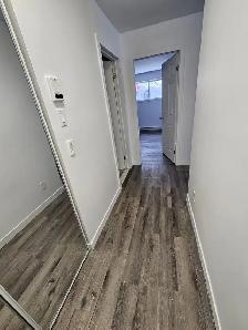 4½ propre et lumineux dans un immeuble calme et bien entretenu. - Photo 2