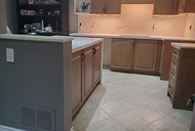 Plain White Countertop With Orange Island 437-522-8447 - Photo 7