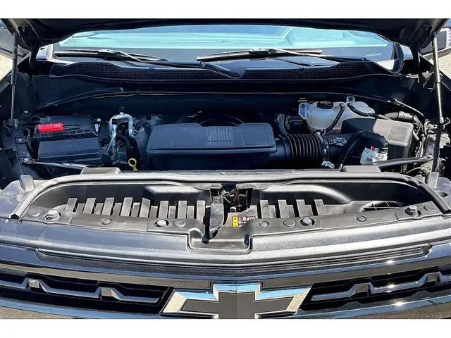 2024 Chevrolet Silverado 1500 LT Trail Boss Premium | Midnight E - Photo 9