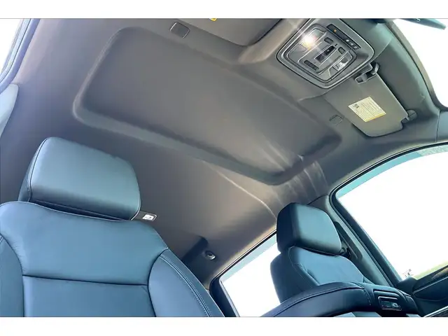 2024 Chevrolet Silverado 1500 LT Trail Boss Premium | Midnight E - Photo 17