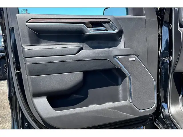 2024 Chevrolet Silverado 1500 LT Trail Boss Premium | Midnight E - Photo 18