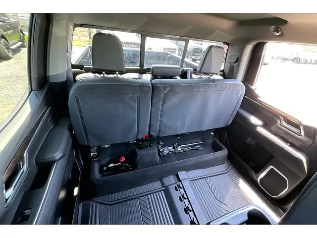 2024 Chevrolet Silverado 1500 LT Trail Boss Premium | Midnight E - Photo 27