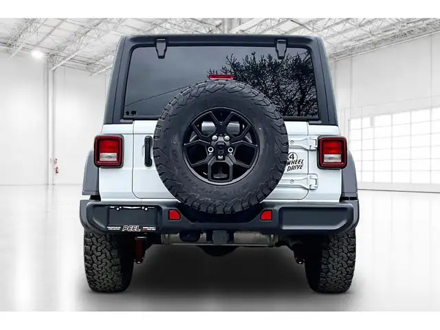 2024 Jeep Wrangler Willys 4Dr | Heated Seats | Safety Tech | 4X4 - Photo 4