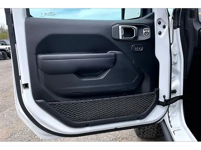 2024 Jeep Wrangler Willys 4Dr | Heated Seats | Safety Tech | 4X4 - Photo 18