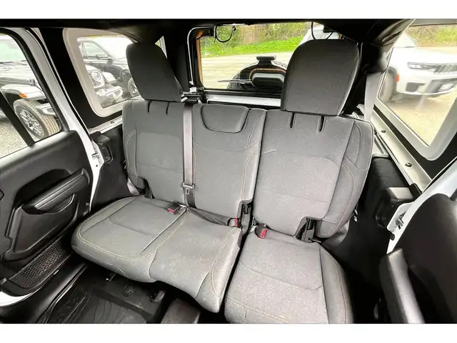 2024 Jeep Wrangler Willys 4Dr | Heated Seats | Safety Tech | 4X4 - Photo 26