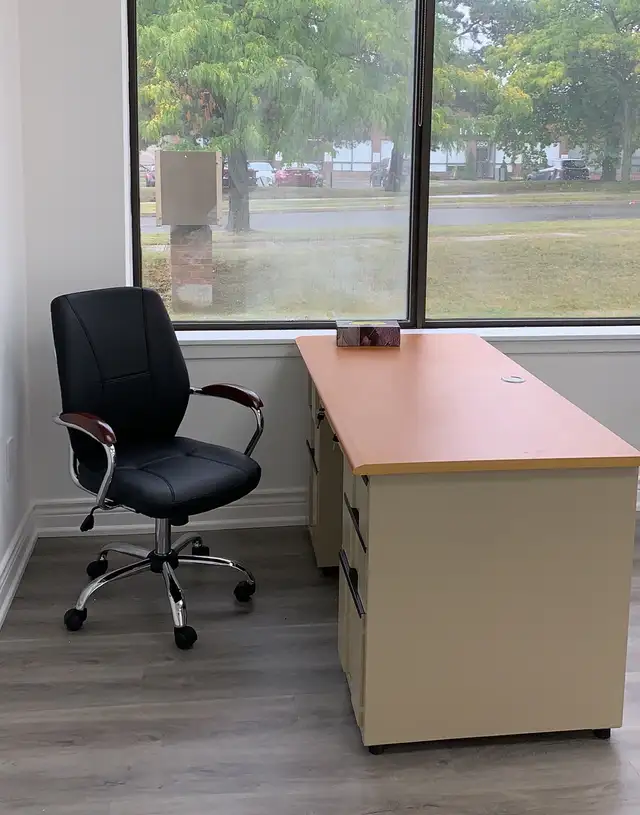 Training Desks & Computer Desks