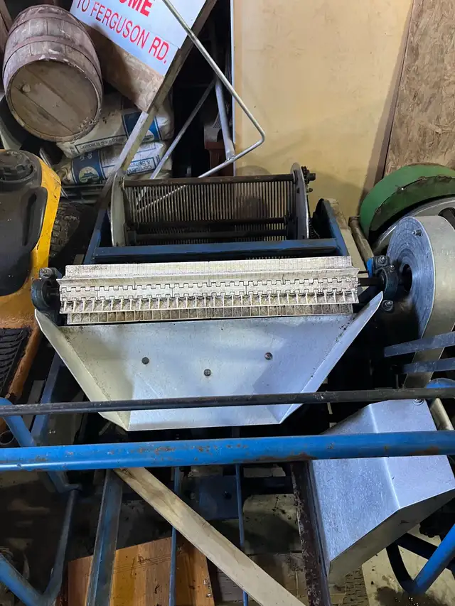 Blueberry Farm Equipment - Photo 10