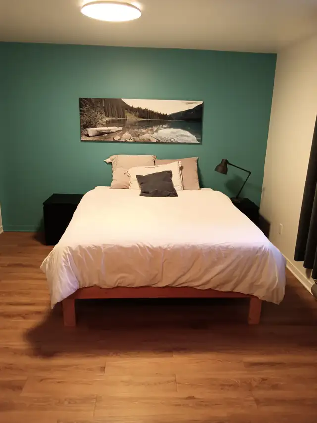 Chambre avec entrée indépendante à louer - Photo 2