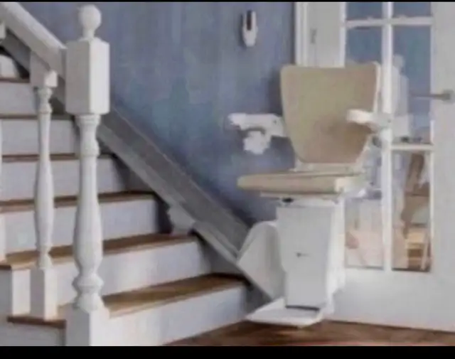 Stairlift Handicare 1100 Model 3 AVAILABLE