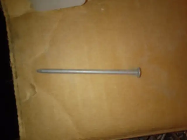20lbs box of 2 1/2' nails,and 15lb box of 3 1/2' nails. - Photo 3
