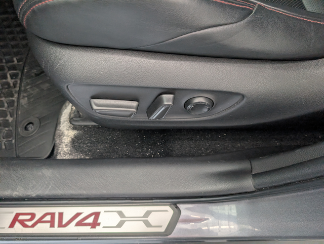 2021 Toyota RAV4 Prime XSE TECH AWD - Photo 11