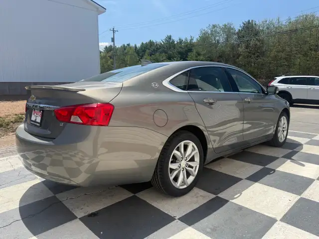 2018 Chevrolet IMPALA LT - Photo 4
