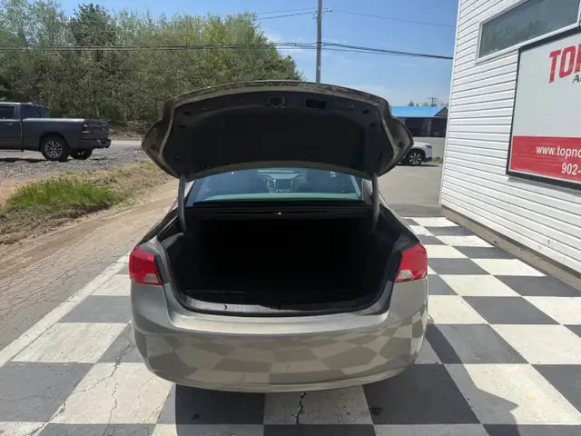 2018 Chevrolet IMPALA LT - Photo 16