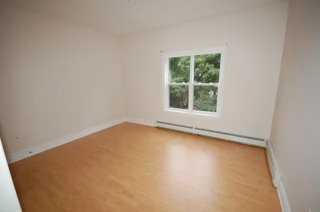 4 Bedroom Downtown Halifax | September 2026 - Photo 6