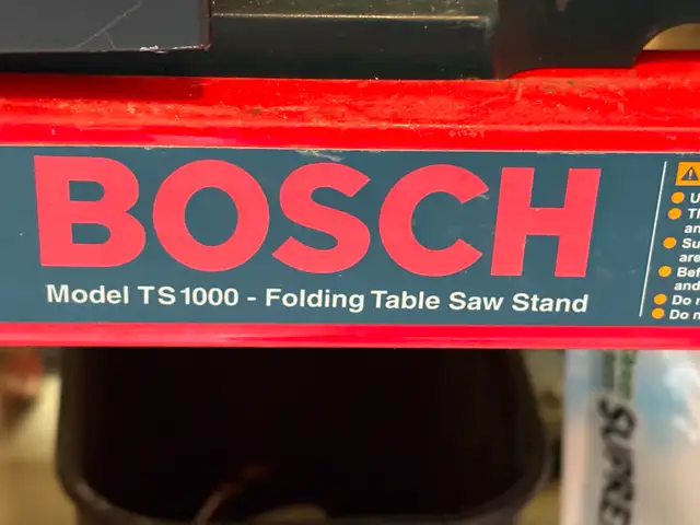 Bosch 10' Table Saw w/stand - Photo 5