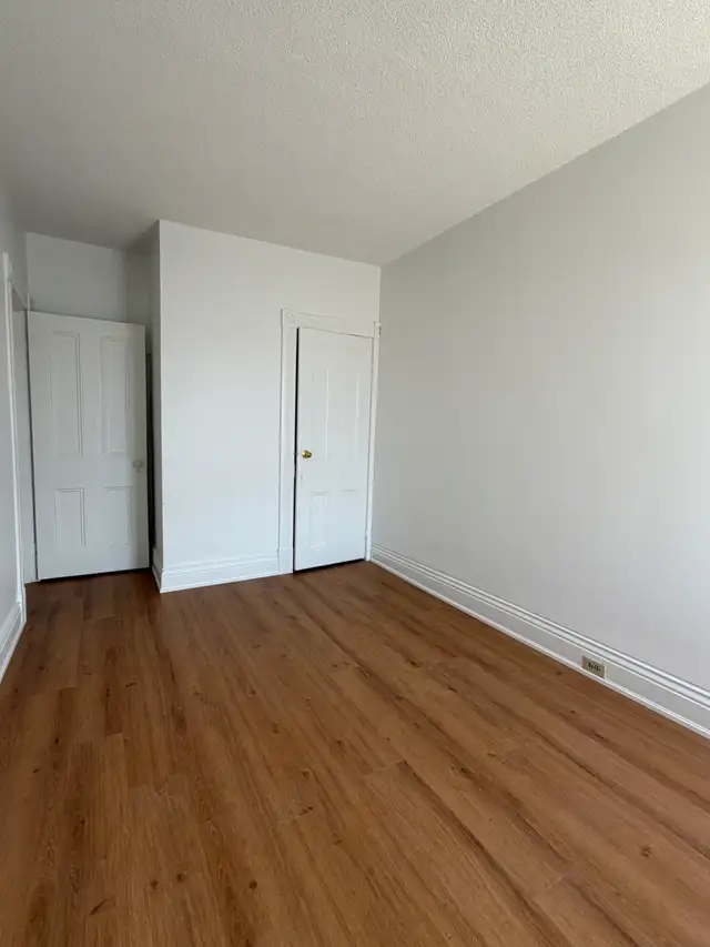 Spacious   Centrally Located 3 Bed Home Close To Everything! - Photo 7