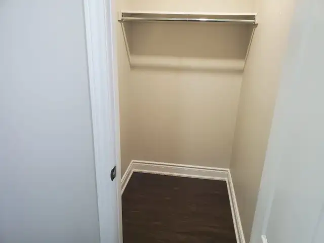 Basement for rent - Photo 2