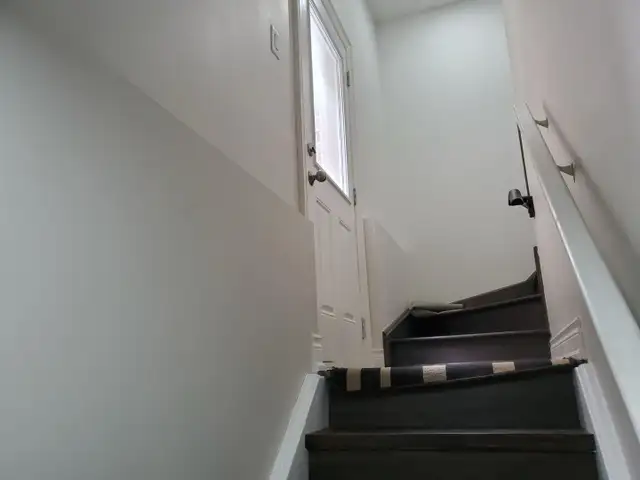 Basement for rent - Photo 3